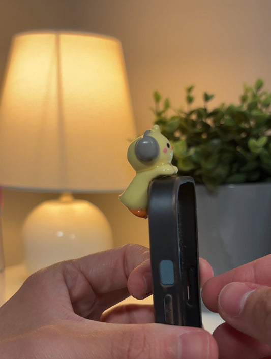 Chill Chick – Phone Hipper